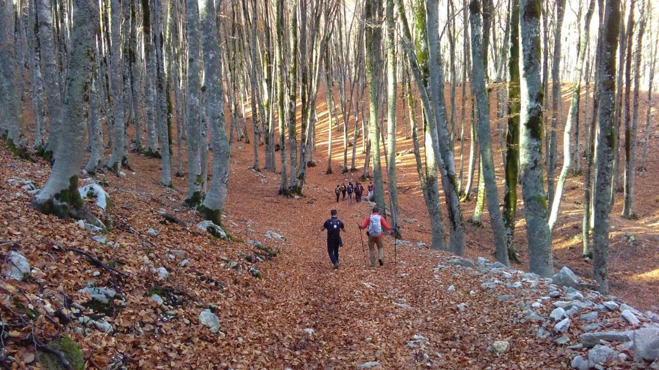 Natour L'Ostello Per I Camminatori Barisciano Luaran gambar